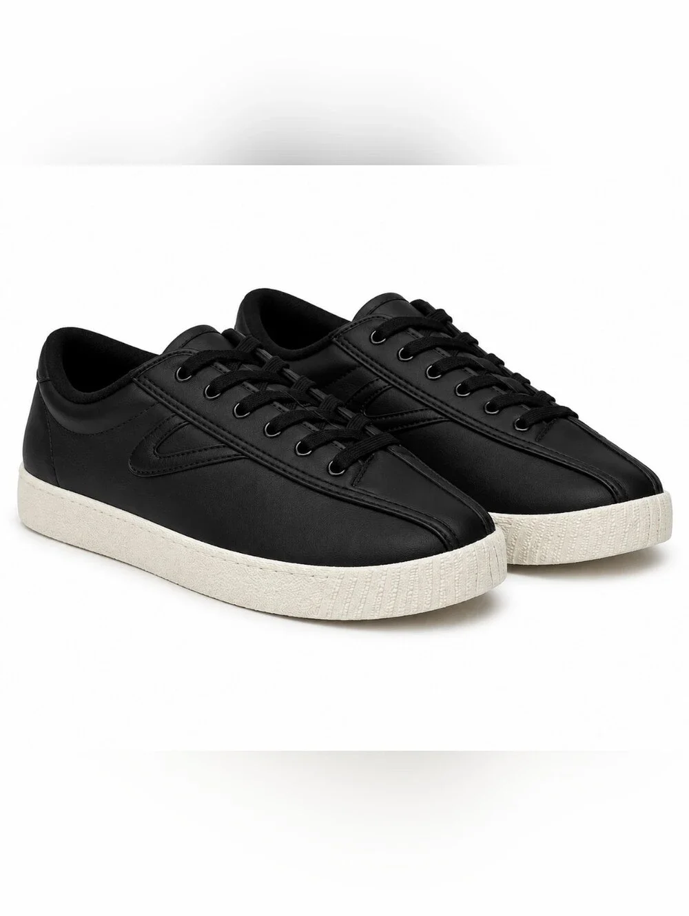 Tretorn Nylite PU Black Faux Leather Low Top Sneakers Ortholite NWT 7.5 Scandi